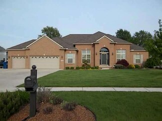 176 Coopers Trail, Oak Harbor, OH 43449