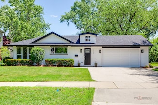 1729 N Mitchell Ave, Arlington Heights, IL 60004