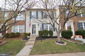 233 Shirley Square SE, Leesburg, VA 20175