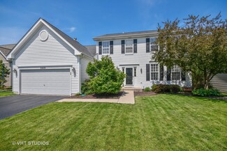 3622 Provence Dr, Saint Charles, IL 60175