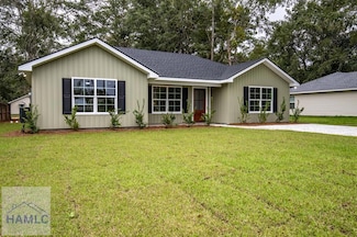 380 S 2nd St, Jesup, GA 31545
