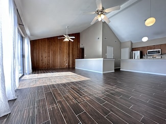 20 Lakeview Village, Montgomery, TX 77356