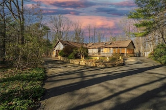 115 Singer Ct, Saylorsburg, PA 18353