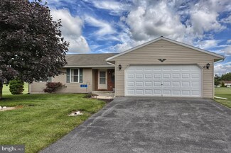 35 Progress Dr, Newmanstown, PA 17073