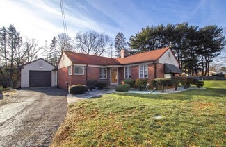602 Parker St, Springfield, MA 01129