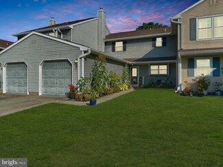 13 Roanoke Ct Unit 22332, Bordentown, NJ 08505
