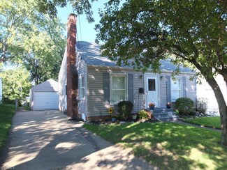 713 32nd St NE, Canton, OH 44714
