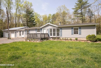 199 Merand Ln, Mifflinburg, PA 17844