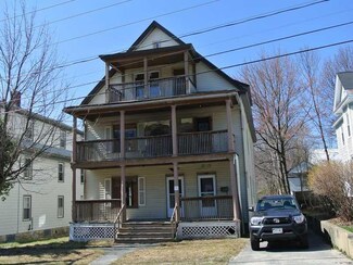 335 Franklin St, Rumford, ME 04276