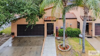 16 Waterfront Dr, Brownsville, TX 78520