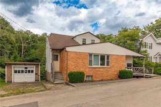 1812 Garfield St, Aliquippa, PA 15001