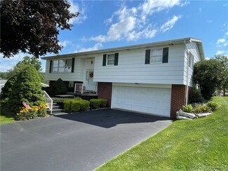 77 Jeffrey St, Indiana, PA 15701
