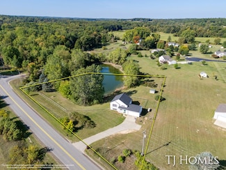 10525 Edgerton Ave NE, Rockford, MI 49341