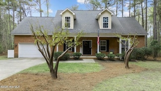 887 Thrush Dr, Vass, NC 28394