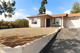 1623 Peacock Blvd, Oceanside, CA 92056