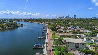 2800 Coffee Pot Blvd NE, Saint Petersburg, FL 33704