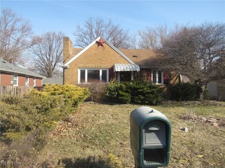 1329 E Perkins Ave, Sandusky, OH 44870