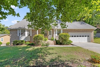 8719 Glenaire Dr, Chattanooga, TN 37416