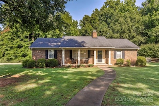 1828 Independence Square, Kannapolis, NC 28081