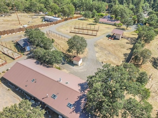 4456 Highway 238, Jacksonville, OR 97530