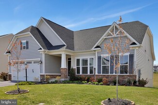 133 Cabbage White Dr, Lake Frederick, VA 22630