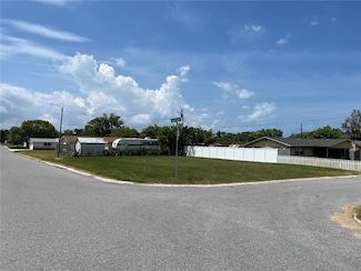 5116 Cape Cod Dr, Holiday, FL 34690