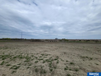 640 S Front St, Hallam, NE 68368
