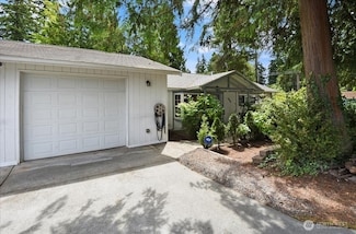 22609 58th Ave W, Mountlake Terrace, WA 98043