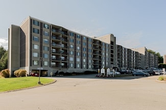 1500 Worcester Rd Unit 103, Framingham, MA 01702