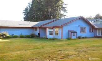 5036 Beach Way NE, Olympia, WA 98516