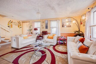 28 Staples St Unit A, East Taunton, MA 02718