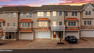 47 White Oak Ln, Matawan, NJ 07747