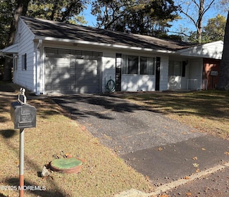 8 Nevada Dr Unit B, Whiting, NJ 08759