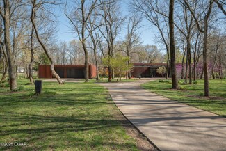 1025 Northridge Rd, Joplin, MO 64801
