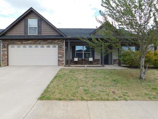 929 Sunterra Way, Boiling Springs, SC 29316