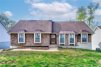 7605 NW 69th St, Kansas City, MO 64152