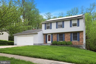 10207 Forestgrove Ln, Bowie, MD 20721