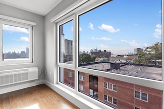 60 68th St Unit 201, Guttenberg, NJ 07093