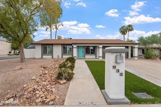 932 W Julie Dr, Tempe, AZ 85283