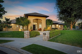 1904 Cricket Park Ct, Bakersfield, CA 93311