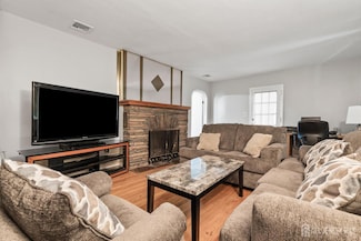 917 Tompkins Ave, South Plainfield, NJ 07080