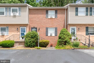 63 Ashford Dr, Enola, PA 17025