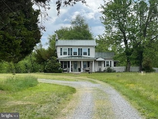 349 Greenbank Rd, Fredericksburg, VA 22406