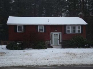 4 Ash St, Townsend, MA 01469