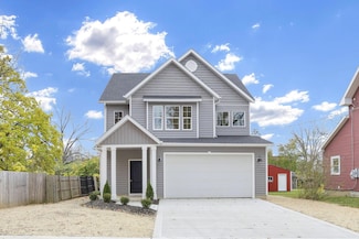 60 Oak St, Delaware, OH 43015