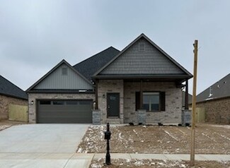 1040 Flat Rock St, Bentonville, AR 72713