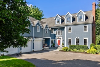 53 Park Ave, Wellesley Hills, MA 02481