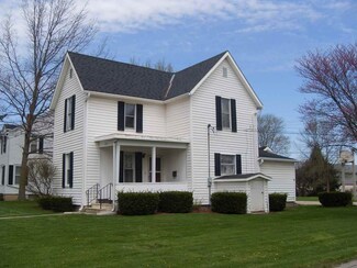 705 N Jefferson St, Berne, IN 46711