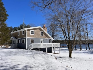 8519 Mcintosh Rd, Millersburg, MI 49759
