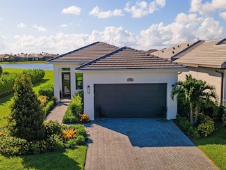 9012 SW Vetta Way, Port St. Lucie, FL 34987